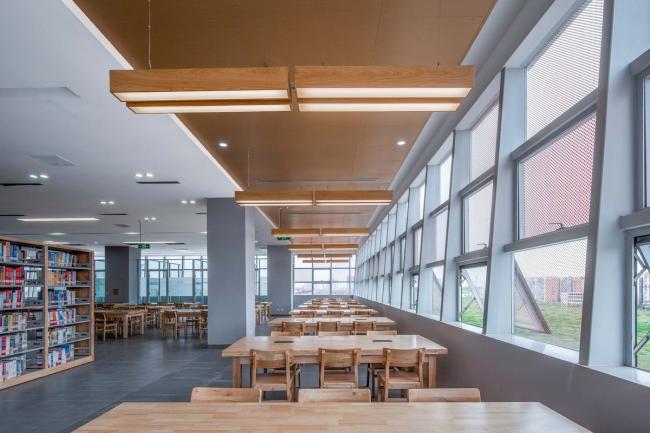 BIM建筑|沃野平原上的一盏“年夜红灯笼”：成都年夜学新藏书楼 / 中国建筑西南设计研讨院