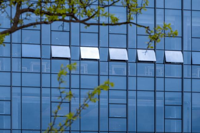 BIM建筑|沃野平原上的一盏“年夜红灯笼”：成都年夜学新藏书楼 / 中国建筑西南设计研讨院