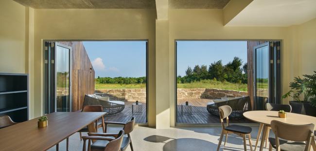 BIM建筑|青骊破晓 / 间外建筑工作室