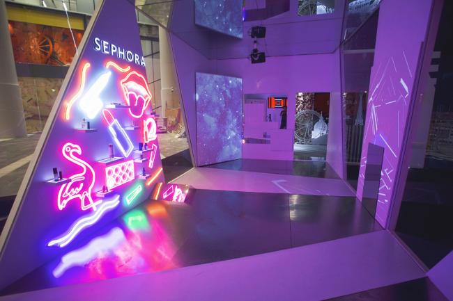 BIM建筑|沉醉式的趣玩空间：丝芙兰品牌概念展现空间设计 l 璞达（武汉）建筑设计