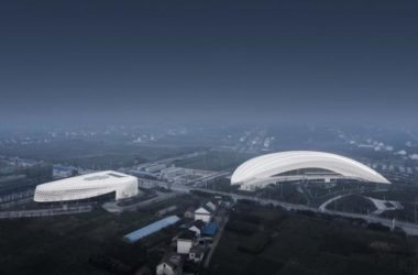 BIM建筑|天高海阔，如同年夜海上翻腾的白色巨浪：如东体育中间 / 同济年夜学建筑设计研讨院-BIM建筑网