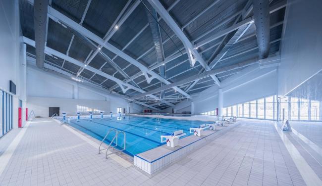 BIM建筑|天高海阔，如同年夜海上翻腾的白色巨浪：如东体育中间 / 同济年夜学建筑设计研讨院