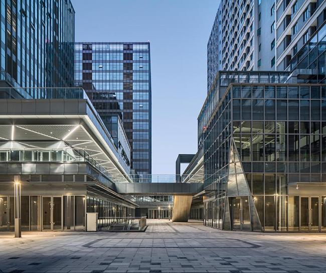 BIM建筑|活动的空间系统——成都昌鑫青羊万和中间 / 成执设计