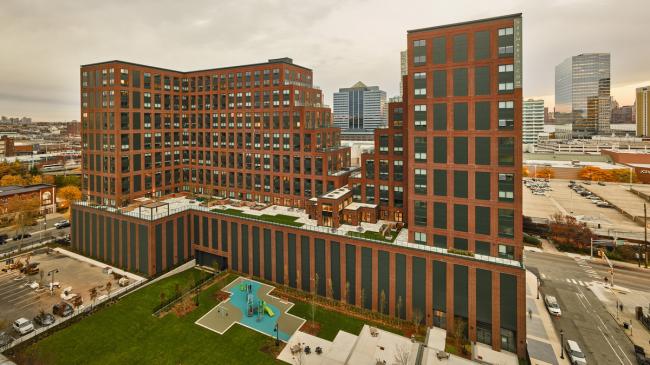 BIM建筑|荒凉丛生中的红色“山谷”：485 Marin 室第楼