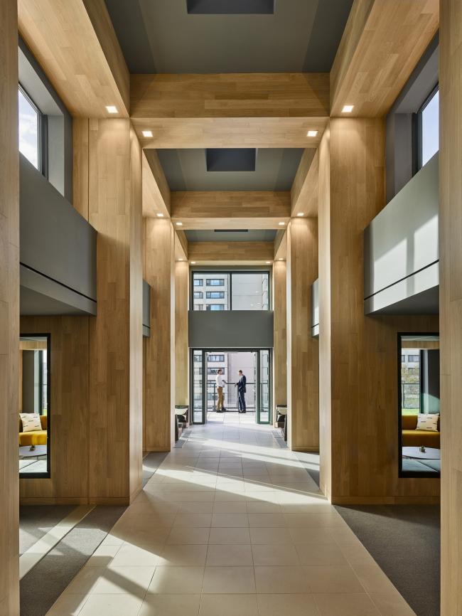 BIM建筑|荒凉丛生中的红色“山谷”：485 Marin 室第楼