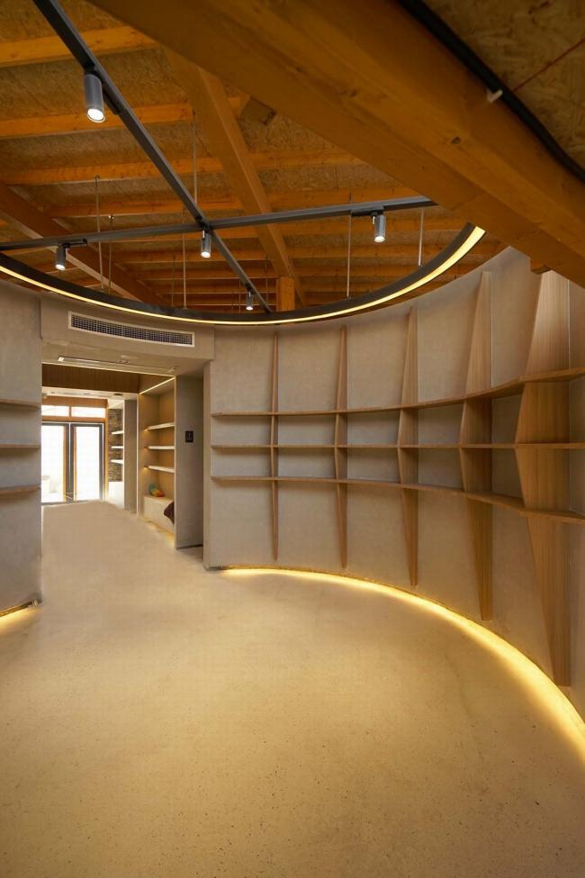 BIM建筑|麓湖水城上的风帆： 旅客中间 / HC+2 Studio