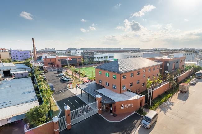 BIM建筑|循典而新，天然悦动——英国莱克顿国际黉舍上海分校 / Eva Architects