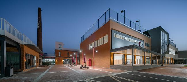 BIM建筑|循典而新，天然悦动——英国莱克顿国际黉舍上海分校 / Eva Architects