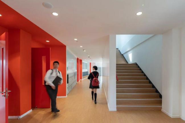 BIM建筑|循典而新，天然悦动——英国莱克顿国际黉舍上海分校 / Eva Architects