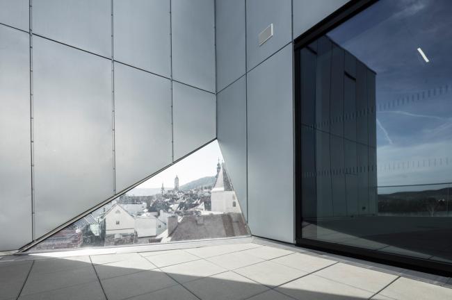 BIM建筑|风中芭蕾，奥地利州立美术馆 / Marte.Marte Architects