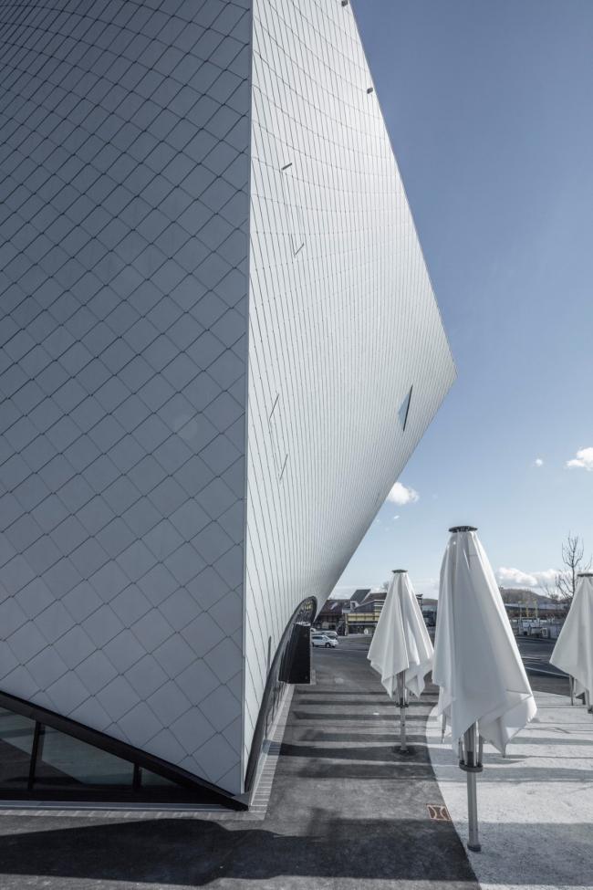 BIM建筑|风中芭蕾，奥地利州立美术馆 / Marte.Marte Architects