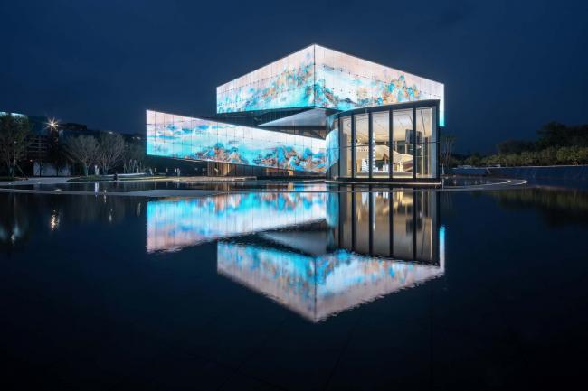 BIM建筑|走马看花，温润剔透：深圳世茂深港国际中间展现馆 / 水石设计