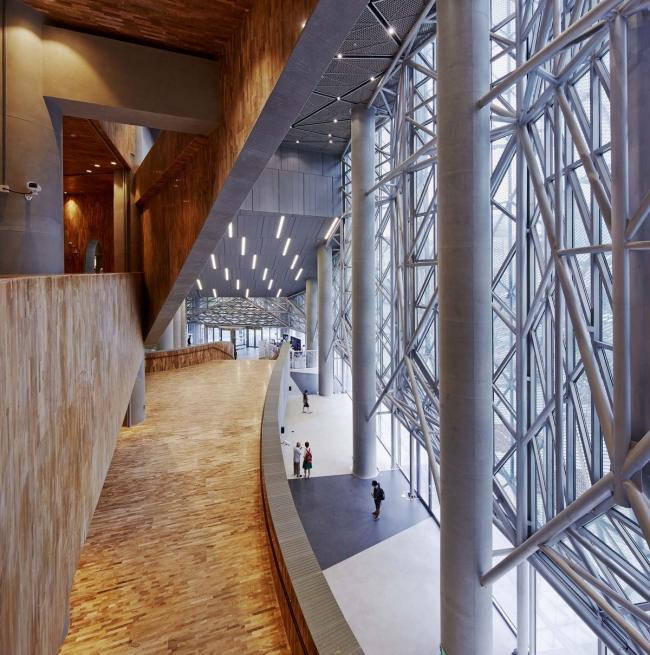 BIM建筑|现代轻透与传统厚重融合的美感：上海虹桥艺术中间 / BAU