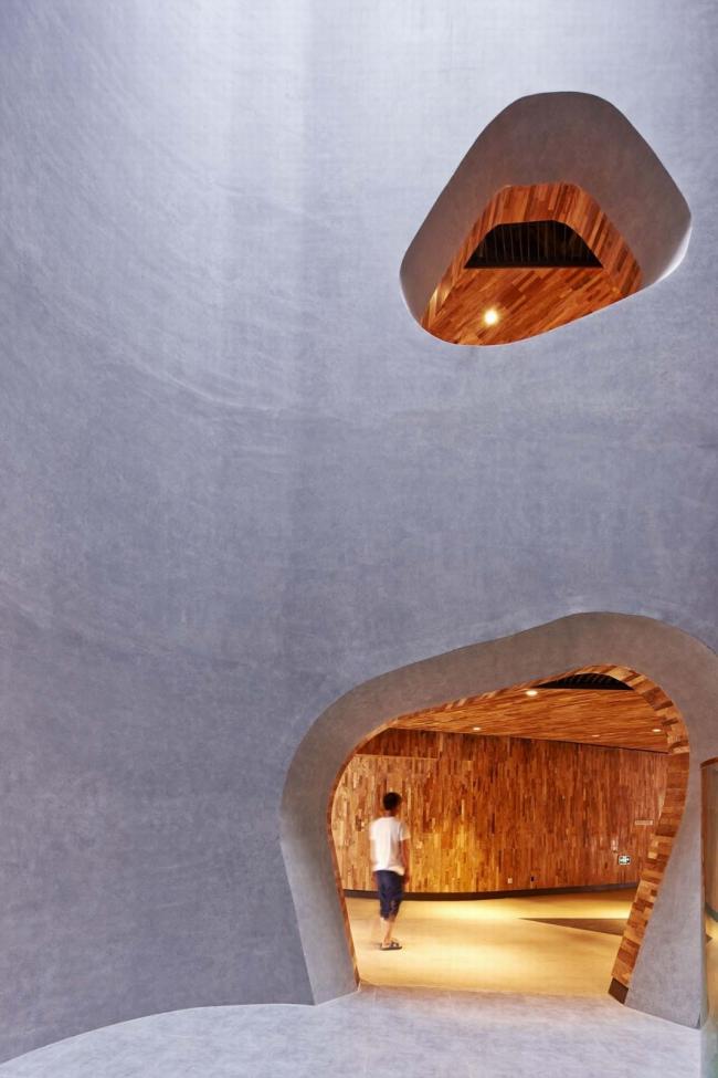 BIM建筑|现代轻透与传统厚重融合的美感：上海虹桥艺术中间 / BAU