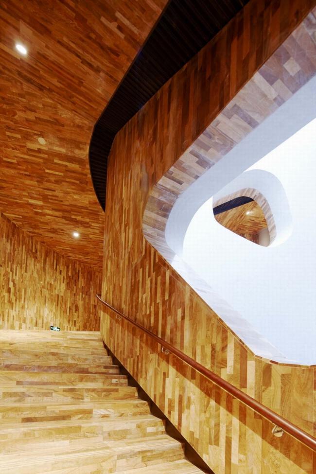 BIM建筑|现代轻透与传统厚重融合的美感：上海虹桥艺术中间 / BAU