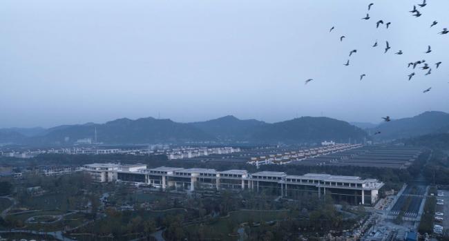 BIM建筑|舍得文化中间 / 很是建筑