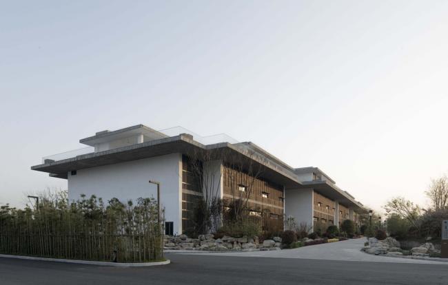 BIM建筑|舍得文化中间 / 很是建筑