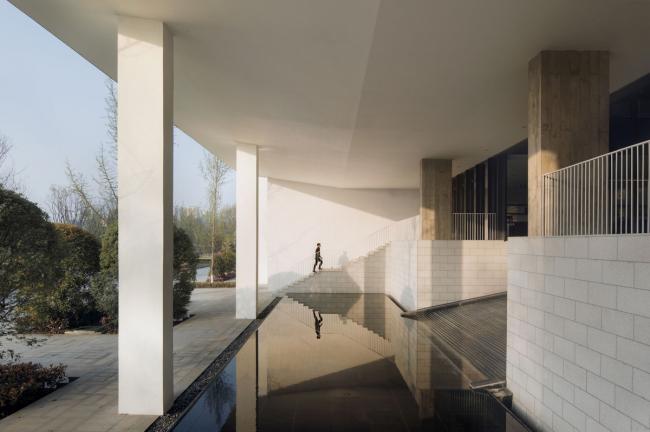 BIM建筑|舍得文化中间 / 很是建筑