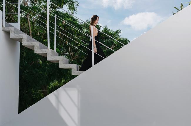 BIM建筑|索纳塔室第，应用楼梯打造交叉的公共及私家空间 / Arkham Projects