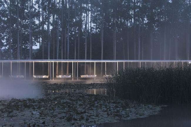 BIM建筑|云雾氤氲，丝带超脱：云镜 · 花圃暖锅餐厅 / 慕达建筑