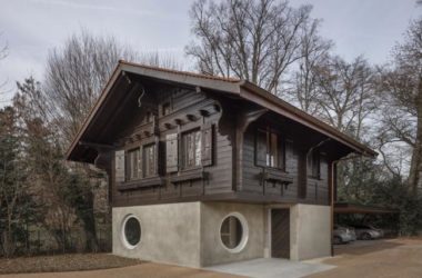 BIM建筑|巴雷特师长教师的家，“戏精版”空间设计 / Daniel Zamarbide-BIM建筑网