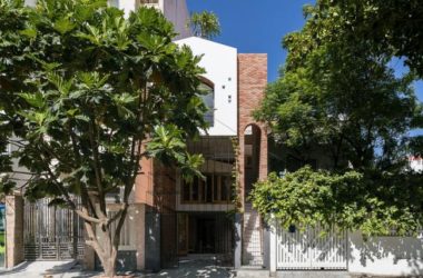 BIM建筑|空间嵌套，会呼吸的热带室第 / IZ Architects-BIM建筑网