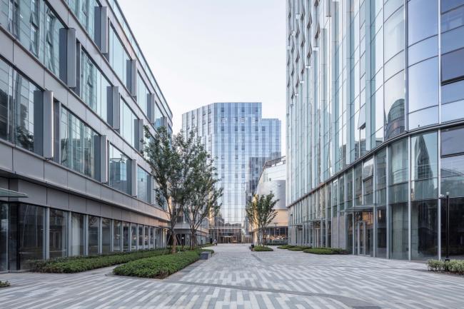 BIM建筑|城市共生空间——南京世茂智汇园 & 52+Mini Mall / 成执设计