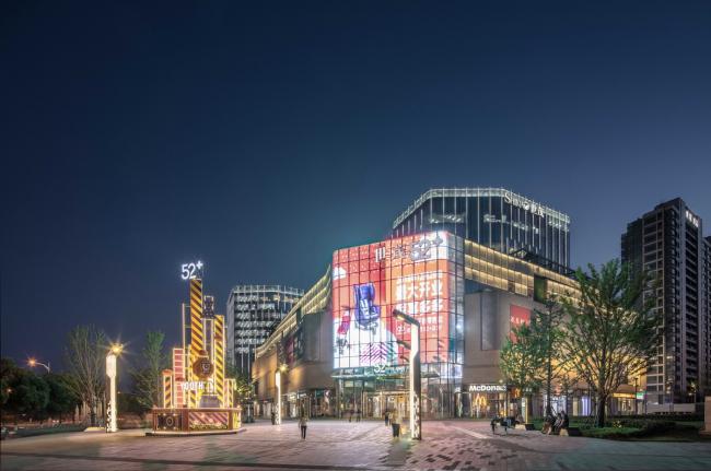 BIM建筑|城市共生空间——南京世茂智汇园 & 52+Mini Mall / 成执设计