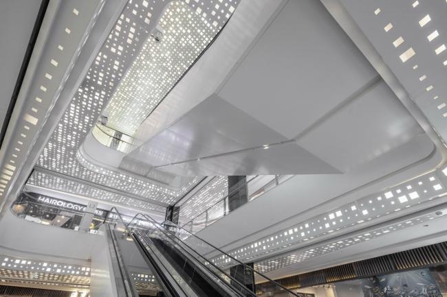 BIM建筑|城市共生空间——南京世茂智汇园 & 52+Mini Mall / 成执设计