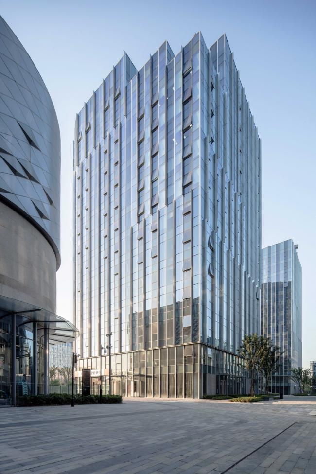 BIM建筑|城市共生空间——南京世茂智汇园 & 52+Mini Mall / 成执设计