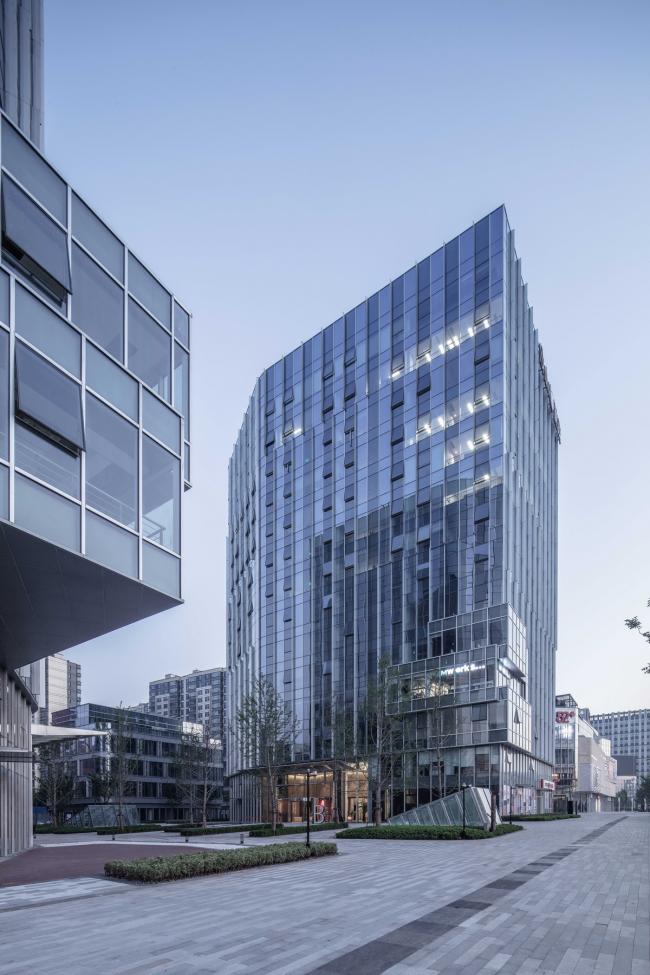 BIM建筑|城市共生空间——南京世茂智汇园 & 52+Mini Mall / 成执设计