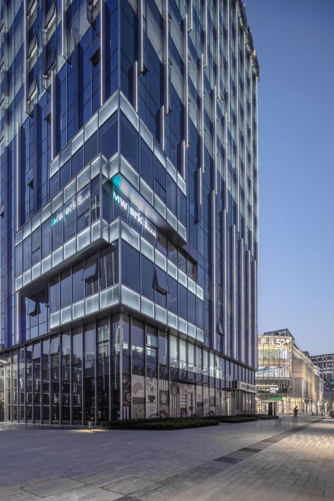 BIM建筑|城市共生空间——南京世茂智汇园 & 52+Mini Mall / 成执设计