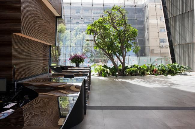 BIM建筑|倒置的冰山：ToHA 办公楼 / Ron Arad Architects