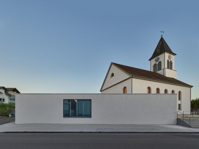 BIM建筑|稳重素净，重塑古典主义：德国科尔***教堂 / VON M