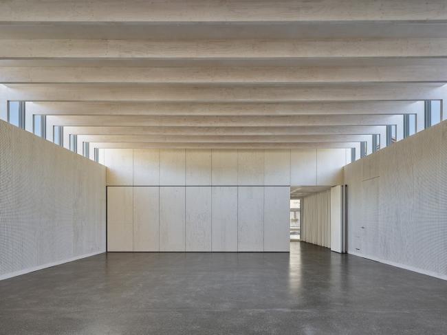 BIM建筑|稳重素净，重塑古典主义：德国科尔***教堂 / VON M