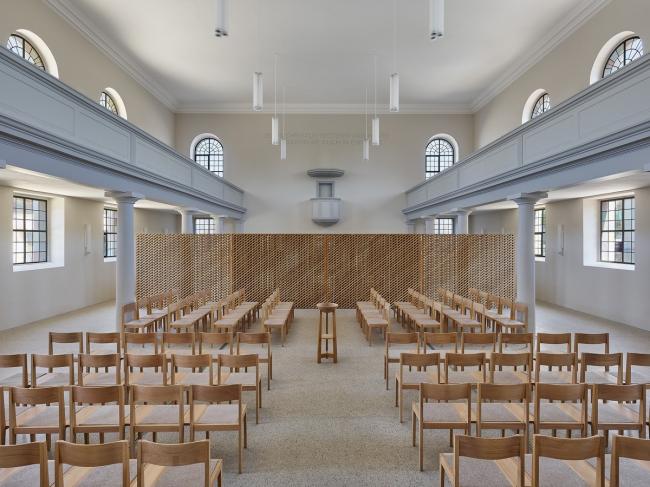 BIM建筑|稳重素净，重塑古典主义：德国科尔***教堂 / VON M