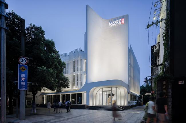 BIM建筑|直面微风，温顺而强盛的气场——静安商楼建筑更新 / ArchUnits|一栋设计工作室