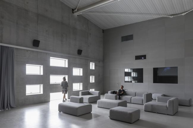 BIM建筑|“MÉCA文化经济创意中间”，喷砂混凝土的资料质感 / BIG