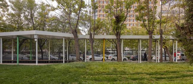 BIM建筑|重讲校园故事——北年夜附中本校及向阳将来黉舍两校园景不雅改革 / Crossboundaries