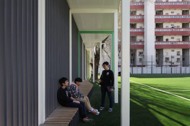 BIM建筑|重讲校园故事——北年夜附中本校及向阳将来黉舍两校园景不雅改革 / Crossboundaries