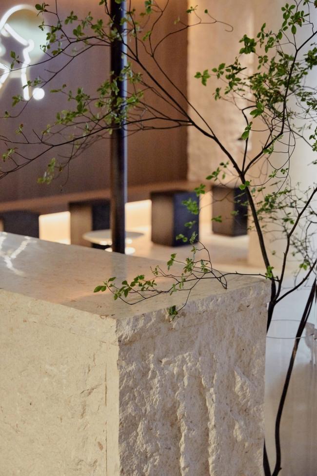 BIM建筑|城市山川——喜茶厦门磐基名品中间店 / BloomDesign绽放设计