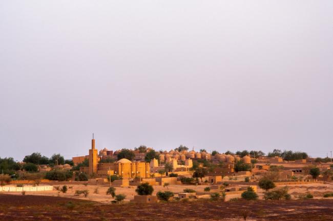 BIM建筑|HIKMA藏书楼：宗教与世俗完善联合的综合体 / atelier masōmī + studio chahar