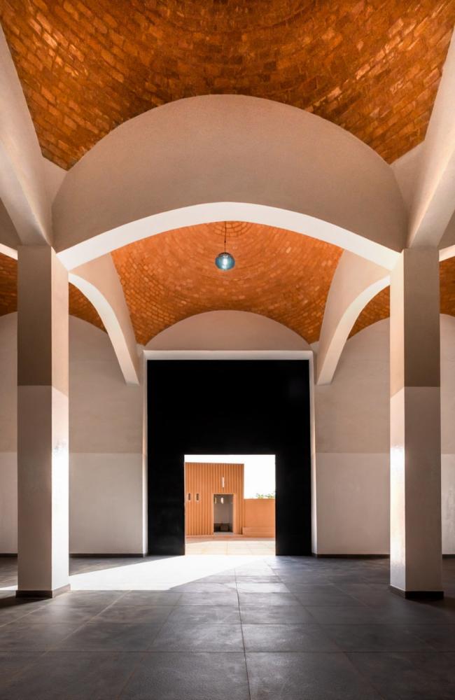 BIM建筑|HIKMA藏书楼：宗教与世俗完善联合的综合体 / atelier masōmī + studio chahar