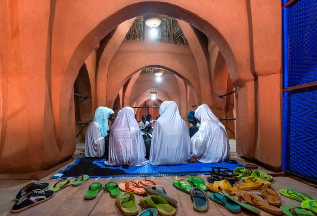 BIM建筑|HIKMA藏书楼：宗教与世俗完善联合的综合体 / atelier masōmī + studio chahar