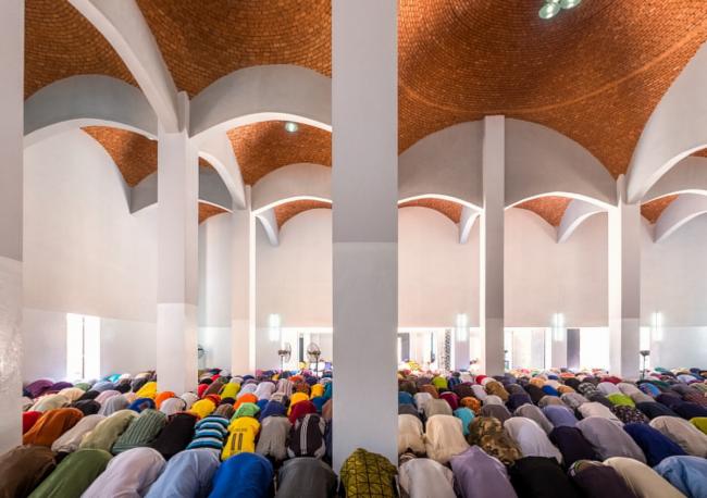 BIM建筑|HIKMA藏书楼：宗教与世俗完善联合的综合体 / atelier masōmī + studio chahar