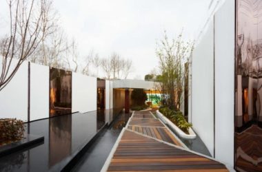 BIM建筑|赛博·悠游中间 媒体材质焕发地下室的新生 / SODA建筑师事务所-BIM建筑网