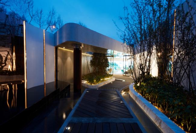 BIM建筑|赛博·悠游中间 媒体材质焕发地下室的新生 / SODA建筑师事务所