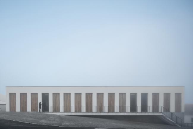 BIM建筑|原始朴实的诗意空间：葡萄酒博物馆 / Atelier 405