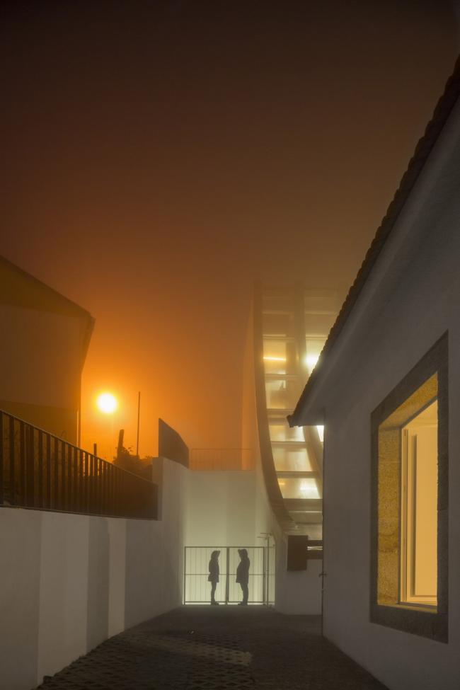 BIM建筑|原始朴实的诗意空间：葡萄酒博物馆 / Atelier 405