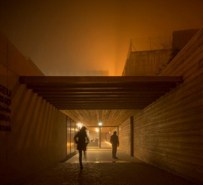 BIM建筑|原始朴实的诗意空间：葡萄酒博物馆 / Atelier 405